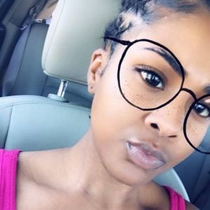 Meet your Posher, Jasmine